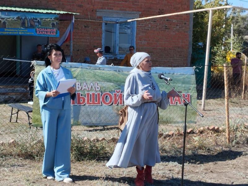 При поддержке администрации района в селе Новолиповка состоялось торжественное открытие этнокультурного исторического комплекса 